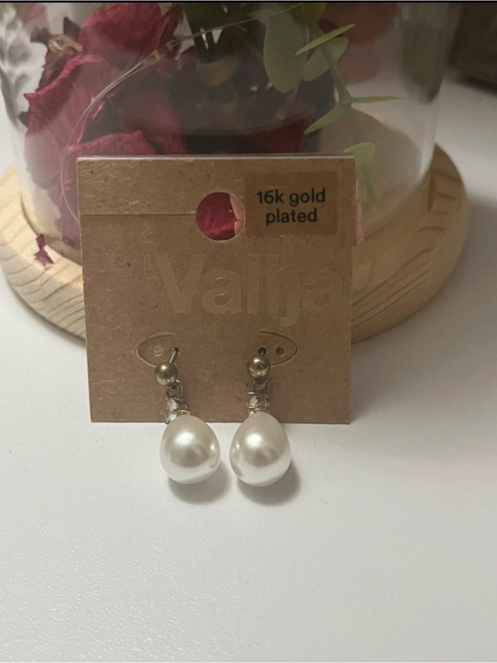 16k Gold Plated White Pearl Drop Earrings